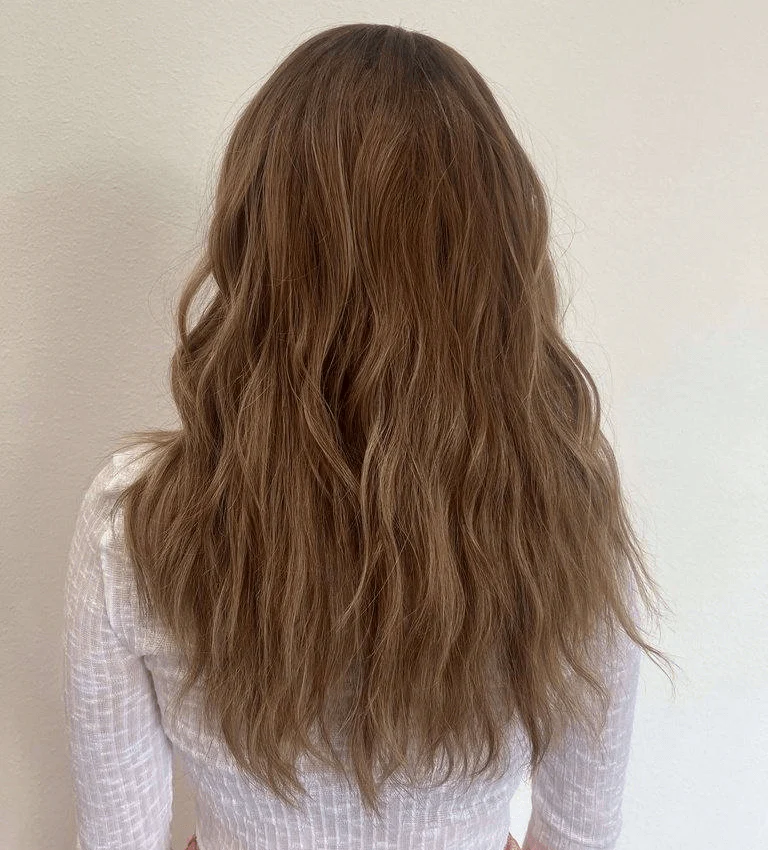 22" Ponytail Silk Part Wig Light Brown Babylight w/ Partial Rooting - Image 2