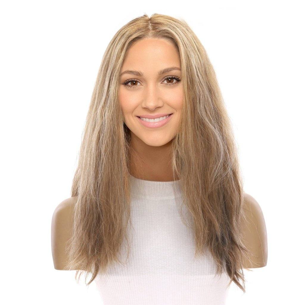 22" Reese Silk Top Wig Medium Blonde Wavy - Image 2