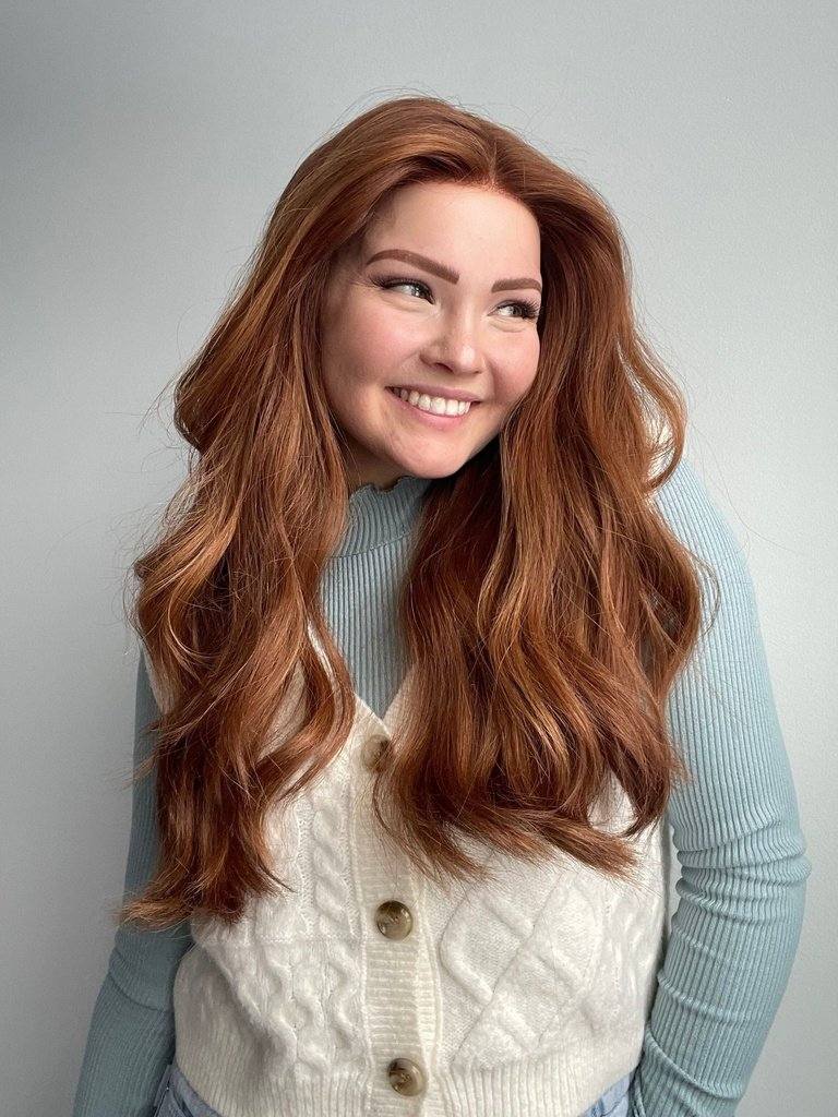 24" Gisele Silk Top Wig Copper w/ Toning & Full Highlight Wavy - Image 2