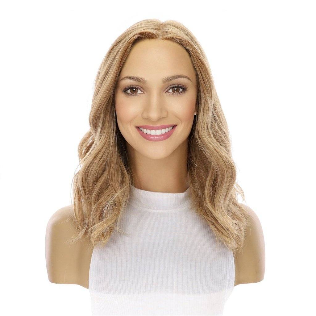 13" Luxe Bob Silk Top Wig #16 Blonde - Image 3